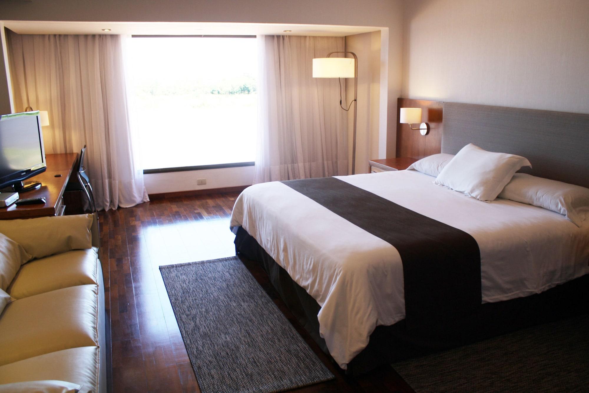 Yacht & Golf Club Paraguayo, A Tribute Portfolio Resort Lambare ภายนอก รูปภาพ